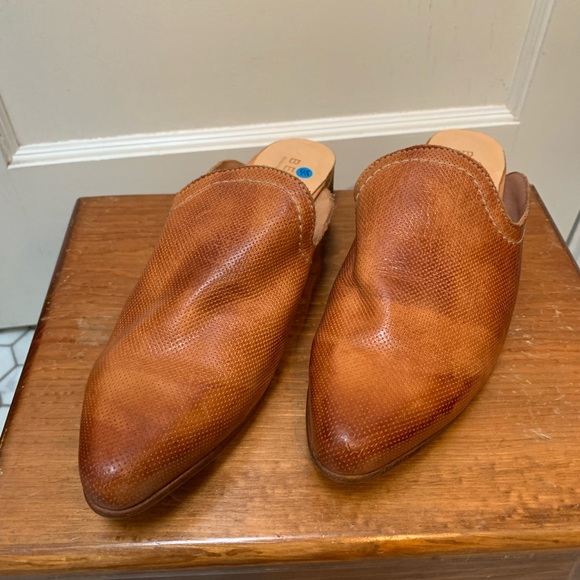 NWOT BedStu Brenda Mule - Sz 7 - Picture 3 of 6
